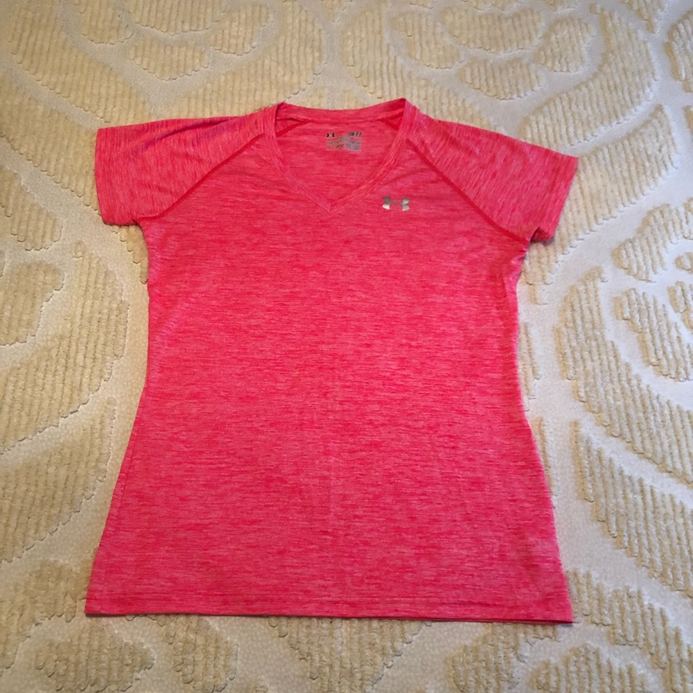 Under Armour Heat Tech Short Sleeve V-Neck